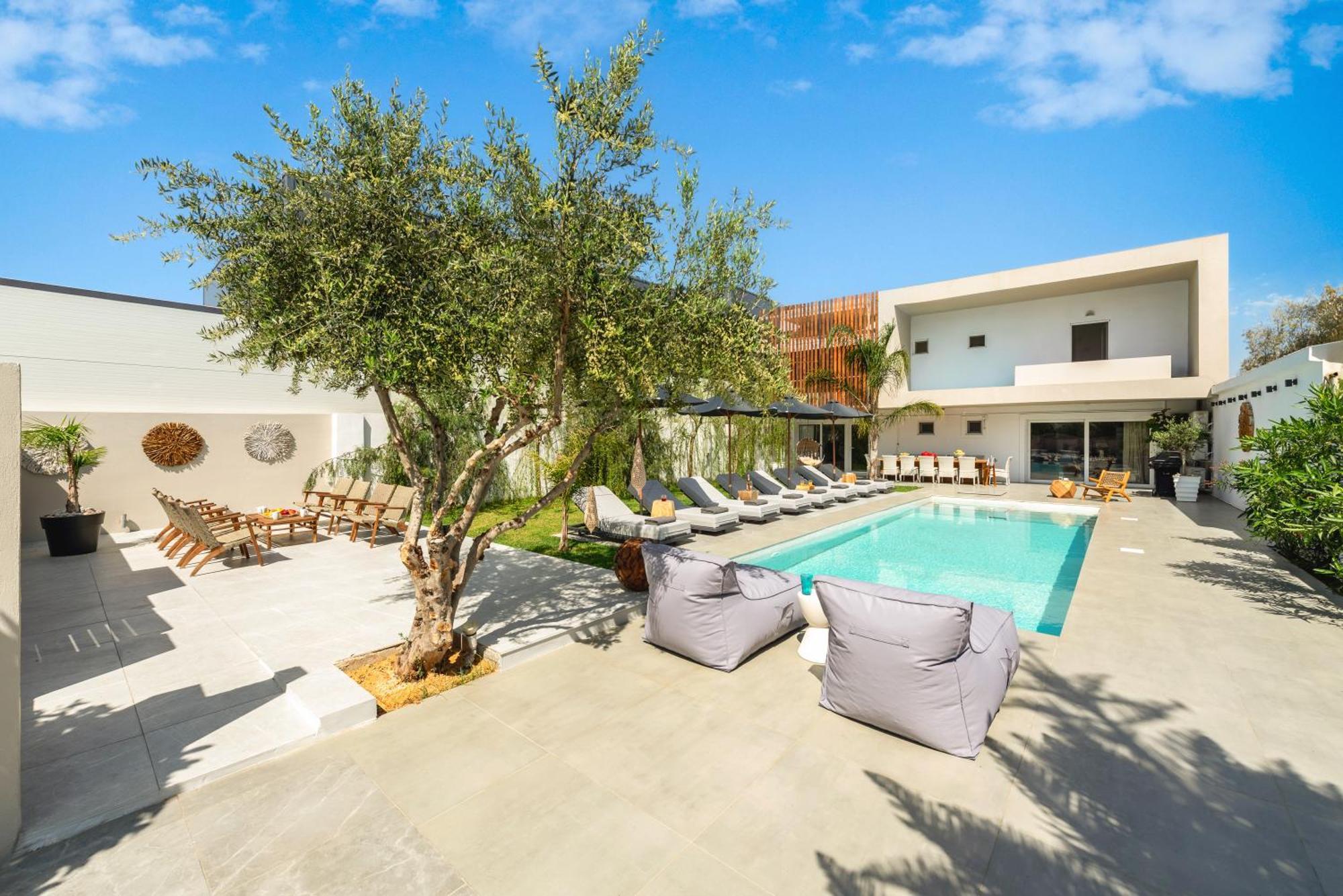 Hypnosis Beachside Villa With Private Heated Pool 耶奥伊乌波利斯 外观 照片