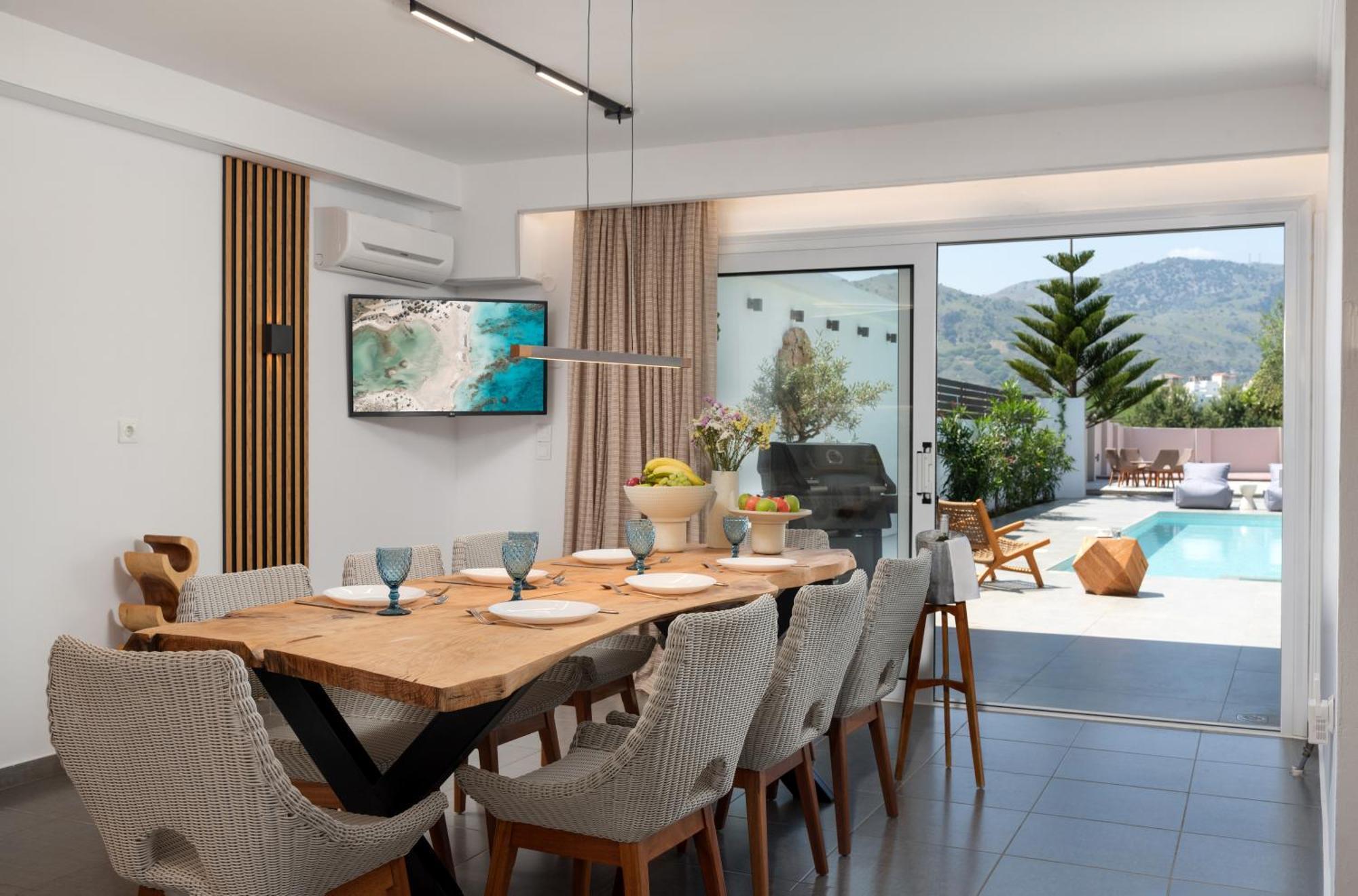 Hypnosis Beachside Villa With Private Heated Pool 耶奥伊乌波利斯 外观 照片
