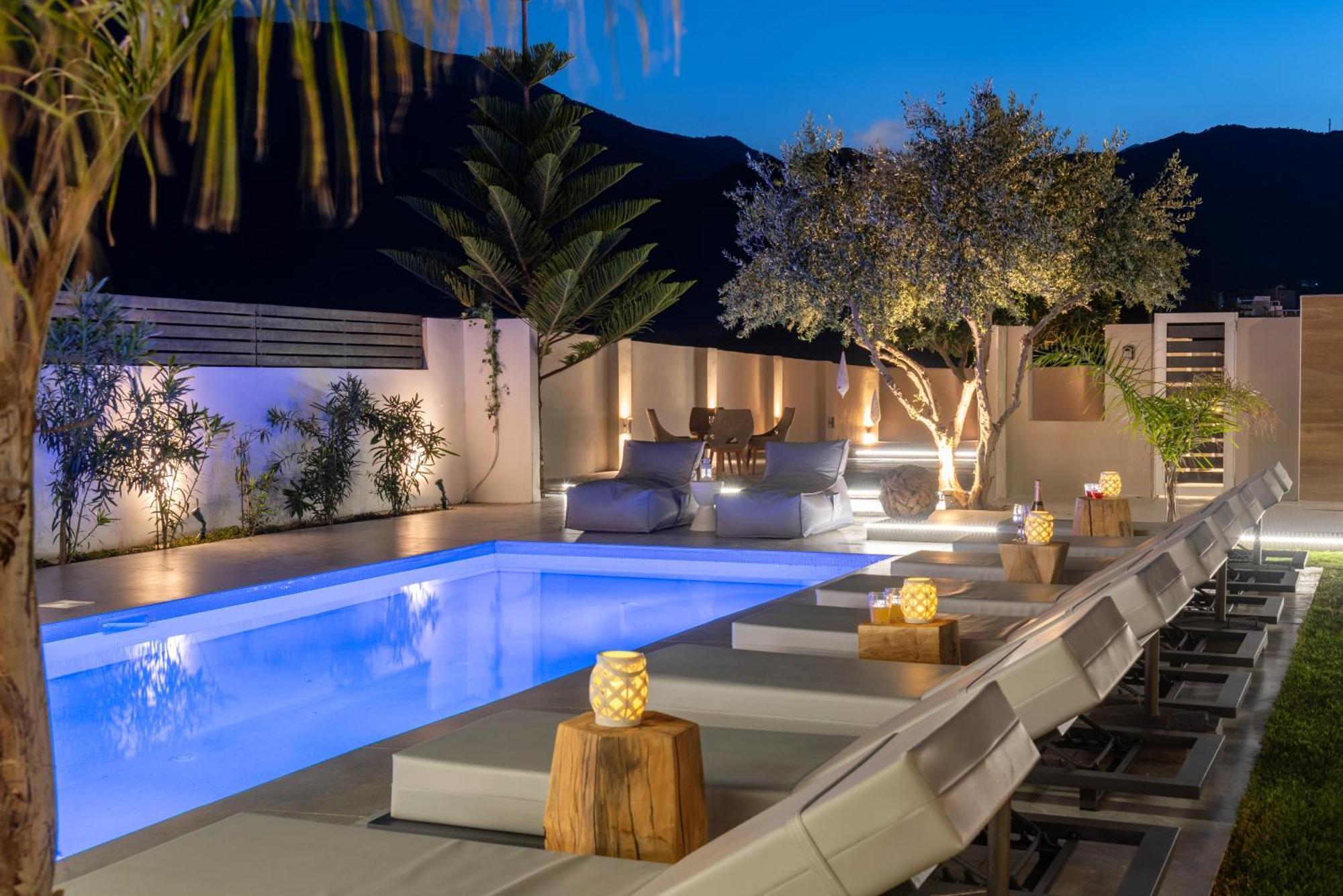 Hypnosis Beachside Villa With Private Heated Pool 耶奥伊乌波利斯 外观 照片